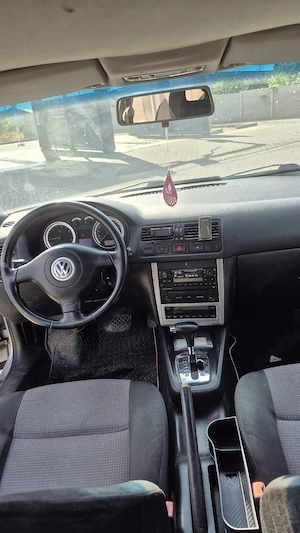 Vând Volkswagen bora 1.9 Automată  - imagine 4
