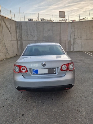 Vand Volkswagen jetta Comfortline 1.9 tdi - imagine 5