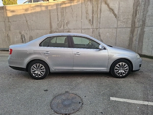 Vand Volkswagen jetta Comfortline 1.9 tdi - imagine 7