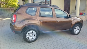 Dacia Duster 1.6 Benzina Laureate  - imagine 7