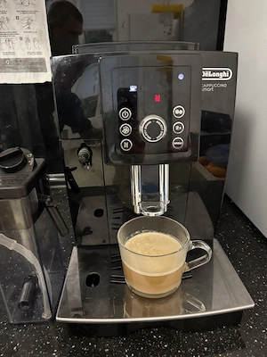 Espressor automat De'Longhi Cappuccino Smart