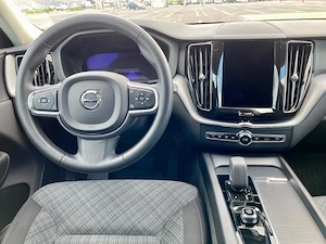 Volvo XC 60 B5 AWD Core - Mild Hybrid - imagine 7