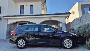 Ford Focus 1.6 Benzina Titanium X Navi Park Assist Euro 5 OLANDA Senzori parcare 360* Keyless  - imagine 10