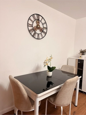 Închiriez apartament cu doua camere zona Podu Roş - imagine 2