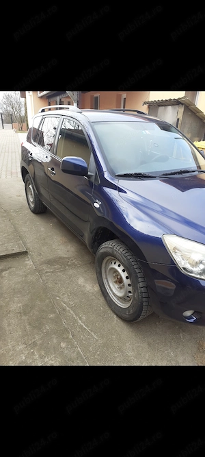 Toyota RAV4 d4d 2,2 diesel 4x4  - imagine 4