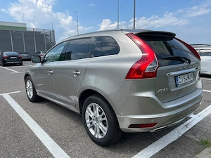 Vand Volvo XC 60 D4 Geartronic Summum - imagine 6