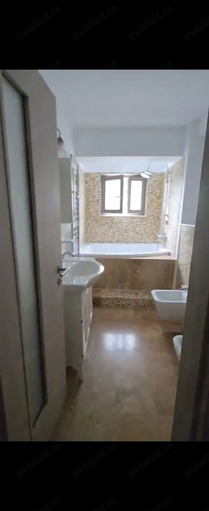 Ofer spre inchiriere apartament 2 camere, zona Tomis Plus - imagine 3