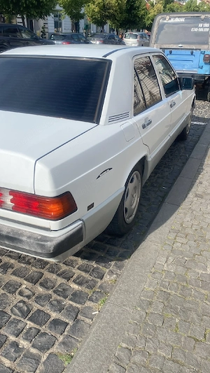 vand Mercedes 190 - imagine 2