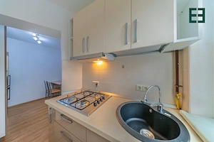 De închiriat - Apartament la casă cu 2 camere zona UTA - Arad - imagine 7
