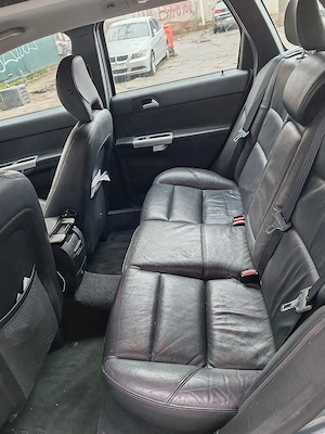 volvo v50 e drive  - imagine 5