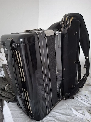 vind acordeon hohner morino 6 camera rezonanta - imagine 3