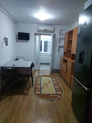De închiriat 2cam.cu Centrală termică, etj.1. - imagine 4