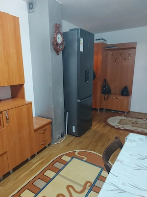De închiriat 2cam.cu Centrală termică, etj.1. - imagine 2