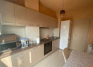  zona centrala SUCEAVA ofer la inchiriat apartament cu 2 camere - imagine 5