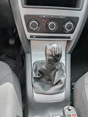 Skoda Octavia II Facelift Combi 1.4 TSI 122 CP , 217.379 km | 3.200 negociabil - imagine 8