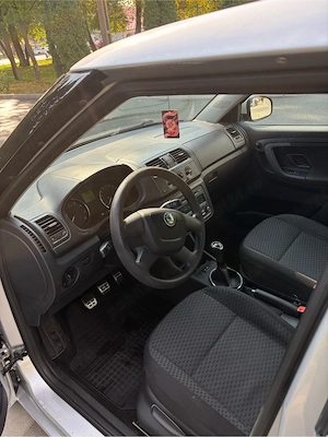 Skoda fabia 2011 - imagine 4