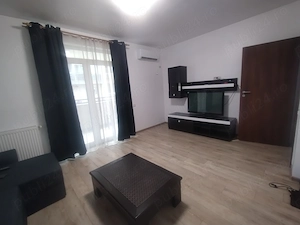 Apartament 2 camere sector 4 - imagine 2
