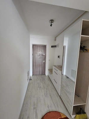 Apartament cu 2 camere + parcare inclusă - imagine 7