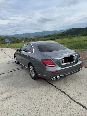 Mercedes E-Class Exclusive Line W213 - imagine 2