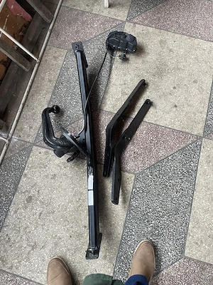 Vând cârlig auto