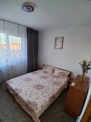 Închiriez apartament două camere decomandat Orăștie vizavi de hotel Dacor.  - imagine 4