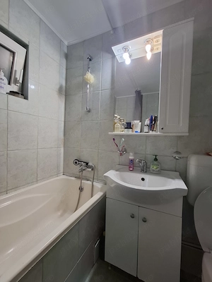 De vanzare apartament 3 camere decomandat, zona Decebal-Dacia - imagine 9