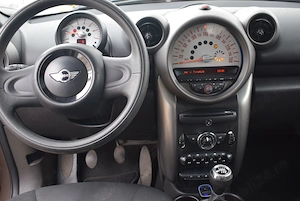 Mini Cooper Countryman 1.6d Panoramic - imagine 8