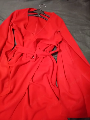    Rochie elegantă roșie cu curea în talie       