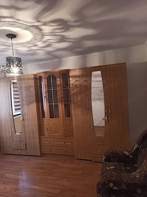 Vand apartament cu o camera  - imagine 4