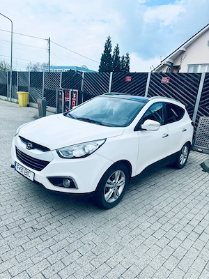 vand Hyundai Ix35 4x4 motor 2.0 diesel. 136 CP - imagine 4