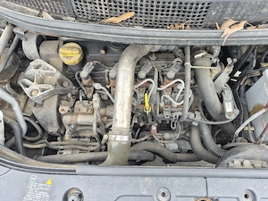 Vand sau dezmembrez  Rebault Scenic 1.5dci 6trepte 2006