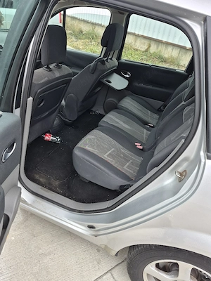 Vand sau dezmembrez  Rebault Scenic 1.5dci 6trepte 2006 - imagine 4