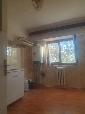 Apartament 3 camere slobozia - imagine 4