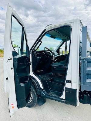 iveco daily basculabil trilateral autoutilitară - imagine 3