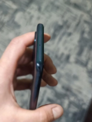 Vând Samsung galaxy a71 dețin că nu mai se încarcă telefonul arată impecabil preț ușor negociabil