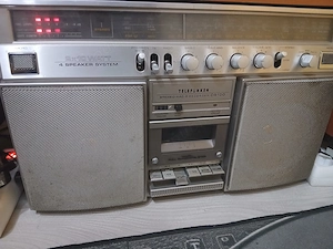 Radiocasetofon Telefunken CR 100