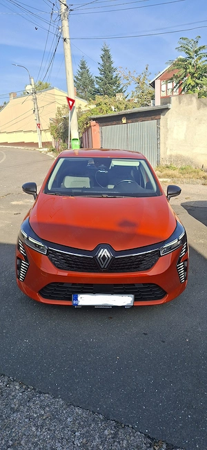 Renault clio 1.6 full hybrid 