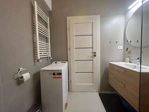 Studio Mamaia-Sat complet mobilat si utilat, la 1 minut de plaja - imagine 8