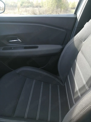 Vand Dacia Jogger Essential  2022-1,0 CE 110CP -5 LOCURI -ALB 80.000KM - imagine 8