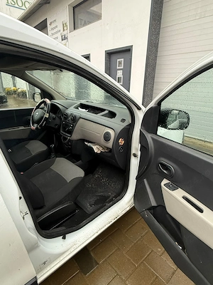 Dacia Dokker Van 1.5 dCi 2016   TVA deductibil, factură, firmă proprietar-Preț: 4.400   TVA inclus - imagine 6