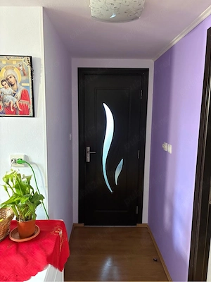 Vand apartament 2 camere - imagine 2