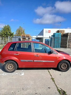 Vand FORD FIESTA, 2008, EURO4, benzina, cutie manuala, unic proprietar - imagine 6