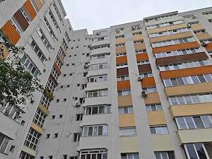 Gheorghe Lazăr 3 camere 165000 euro - imagine 16