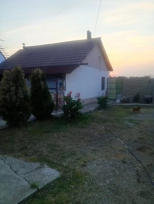 Casă de vînzare 2 camere  - imagine 2