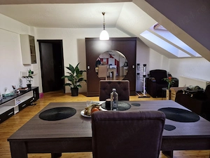 Proprietar, închiriez apartament pe termen lung .