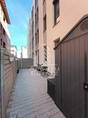 Apartament cu 2 camere de inchiriat ,curte si parcare privata,Giroc - imagine 9