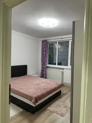 Închiriez apartament 2 camere - imagine 7