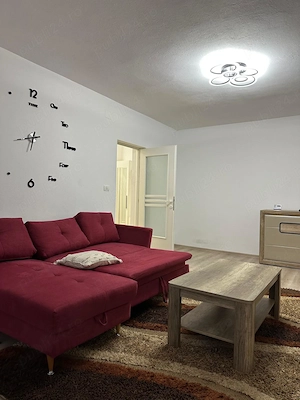 Închiriez apartament 2 camere - imagine 4