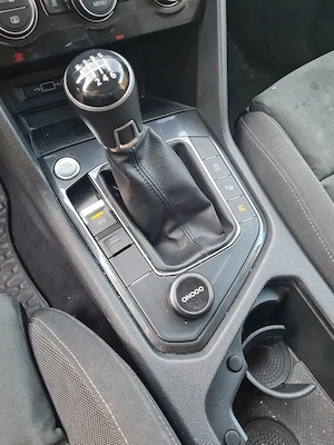 Volkswagen Tiguan - imagine 8