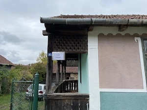 Casa veche la tara - imagine 4